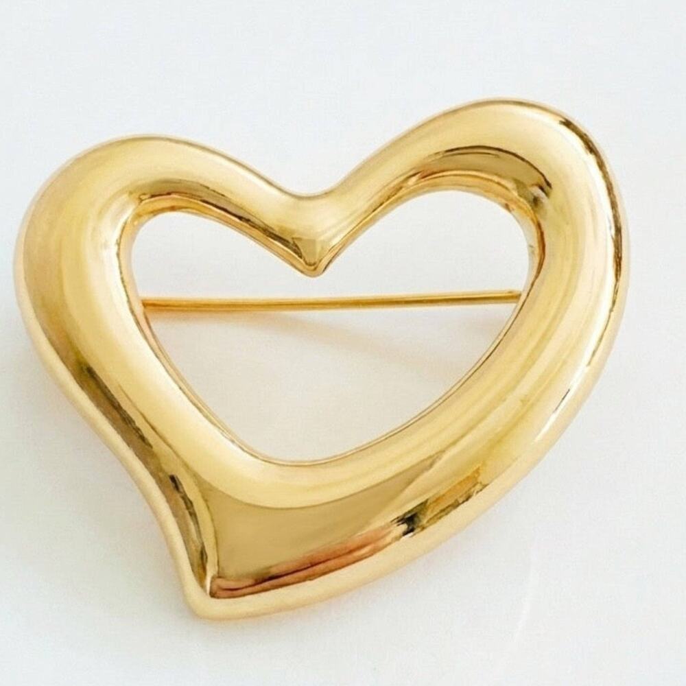 Golden Flow Heart Brooch Pin - Gold Heart Statement Brooch